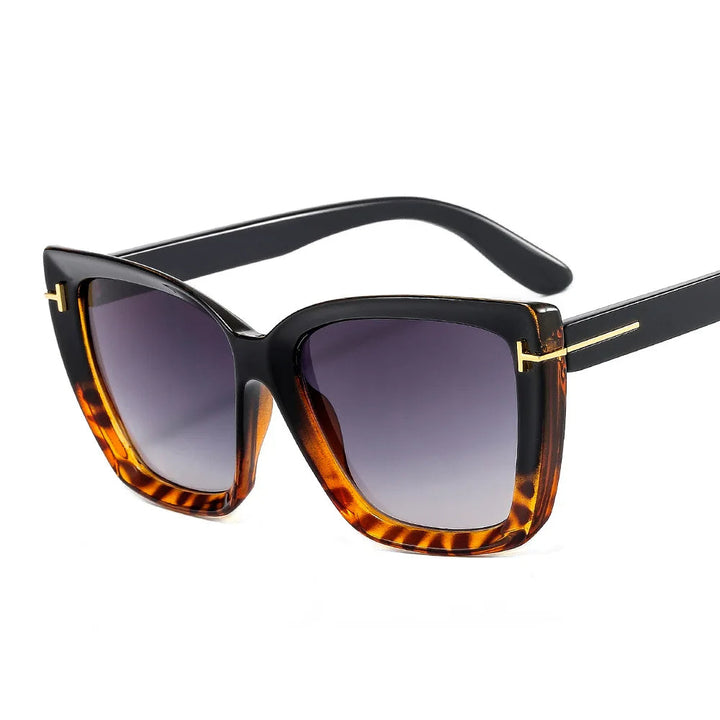 Stylish cat-eye sunglasses with UV protection and gradient - VueLuxe-Panther Grey-The Livary