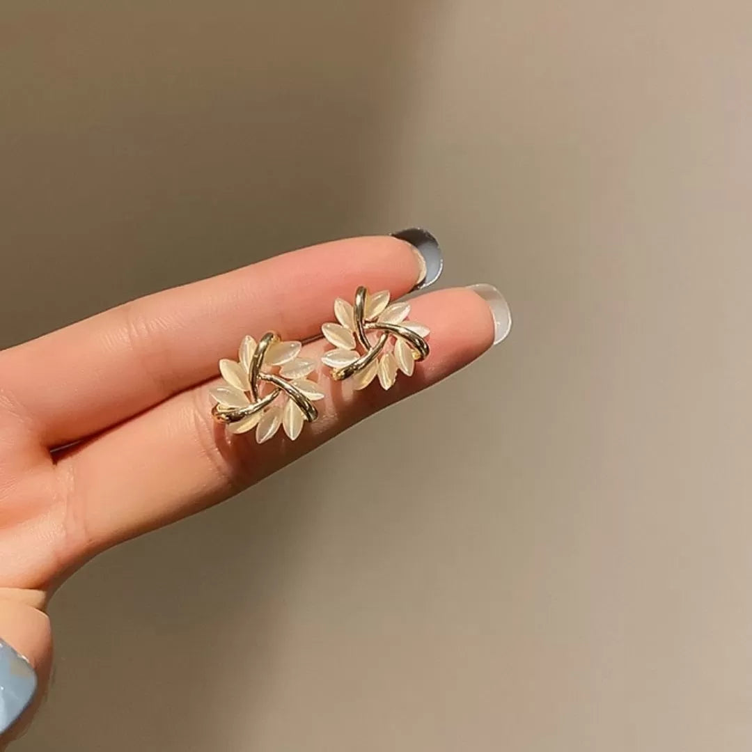 Blossom Stud Earrings - Sakura-The Livary