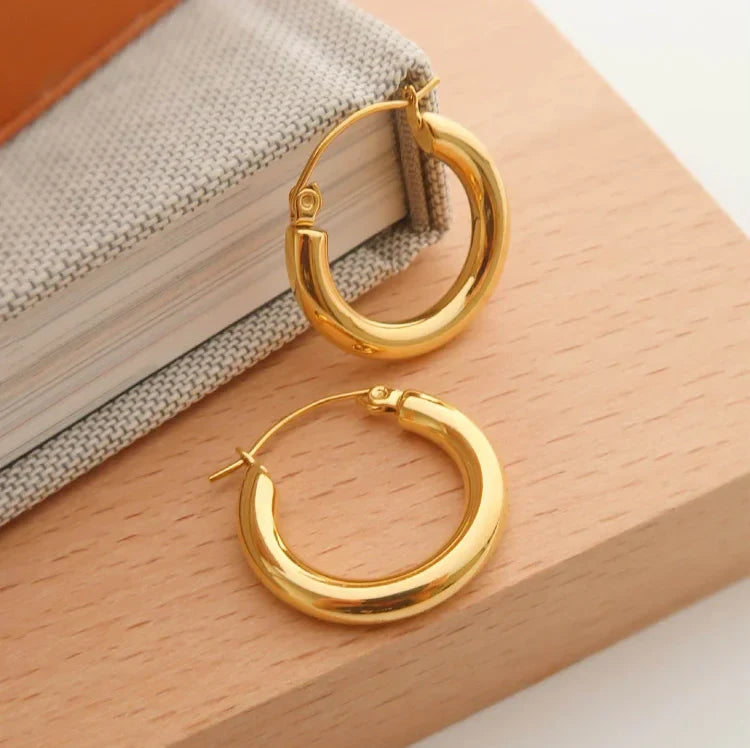 Golden Hoop Earrings - Aurélie-The Livary