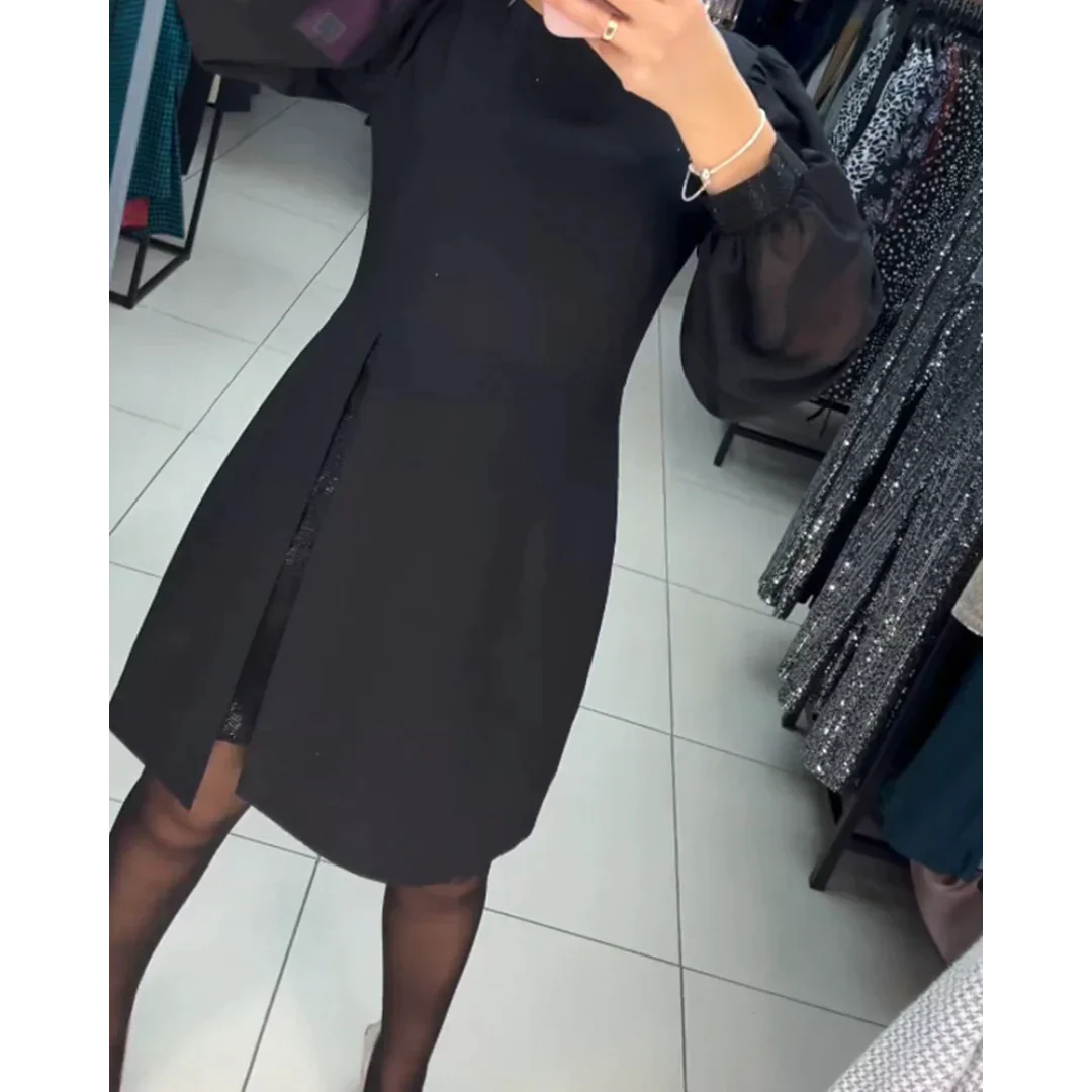 Classic Dress with Long Sleeves - Isabelle-S-The Livary