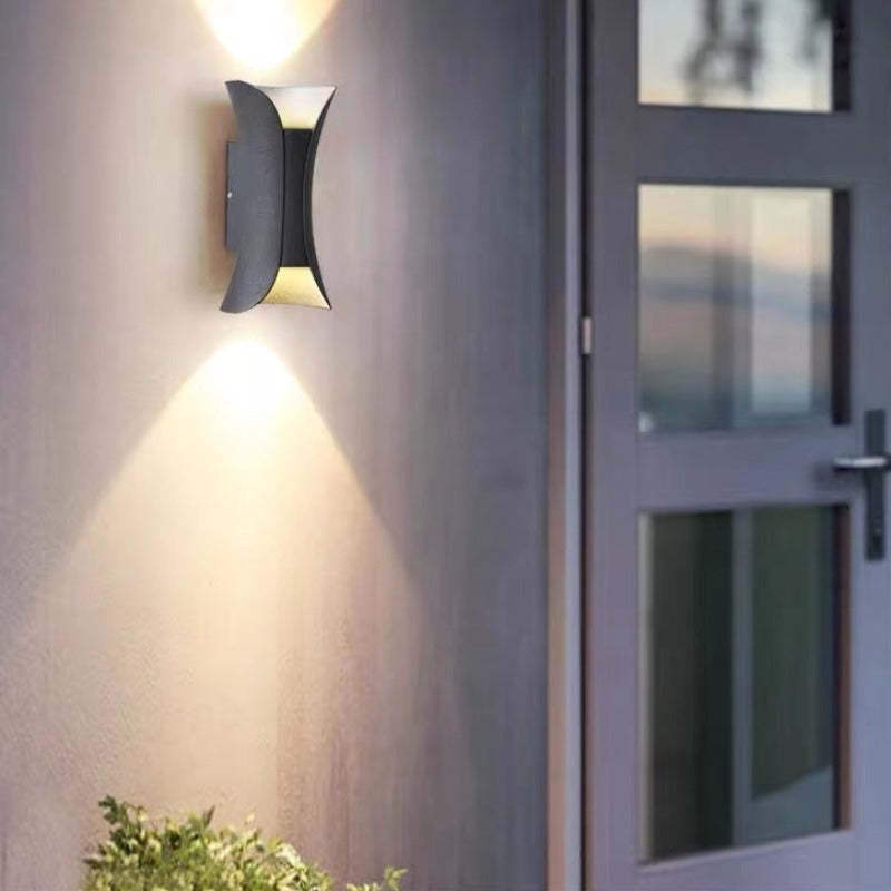 Modern LED Outdoor Wall Lamp - LumiEdge-Black-Large 20W-Warm white-The Livary