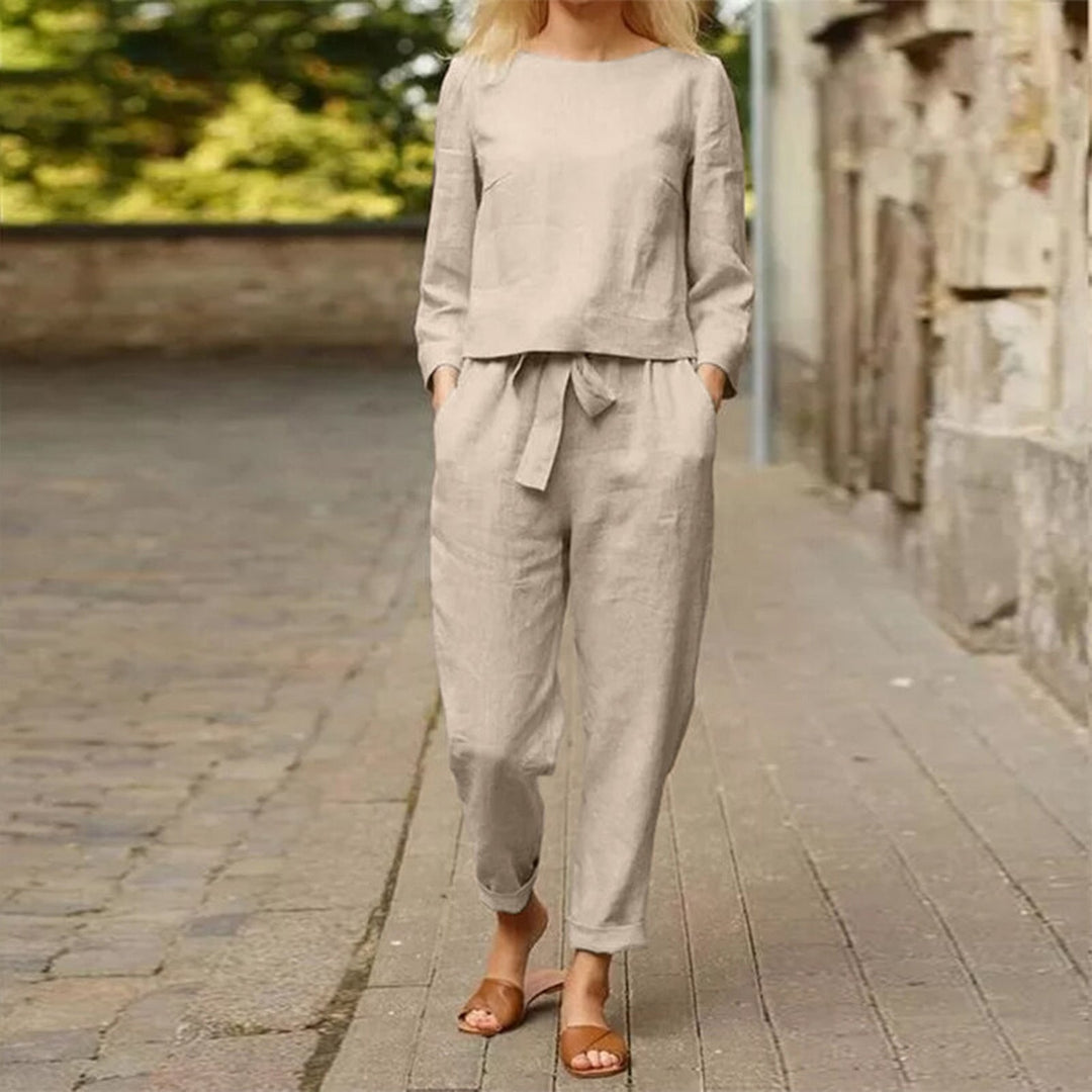 Two-piece women's outfit with round neck t-shirt & trousers with elastic waistband – Nia-Beige-S-The Livary