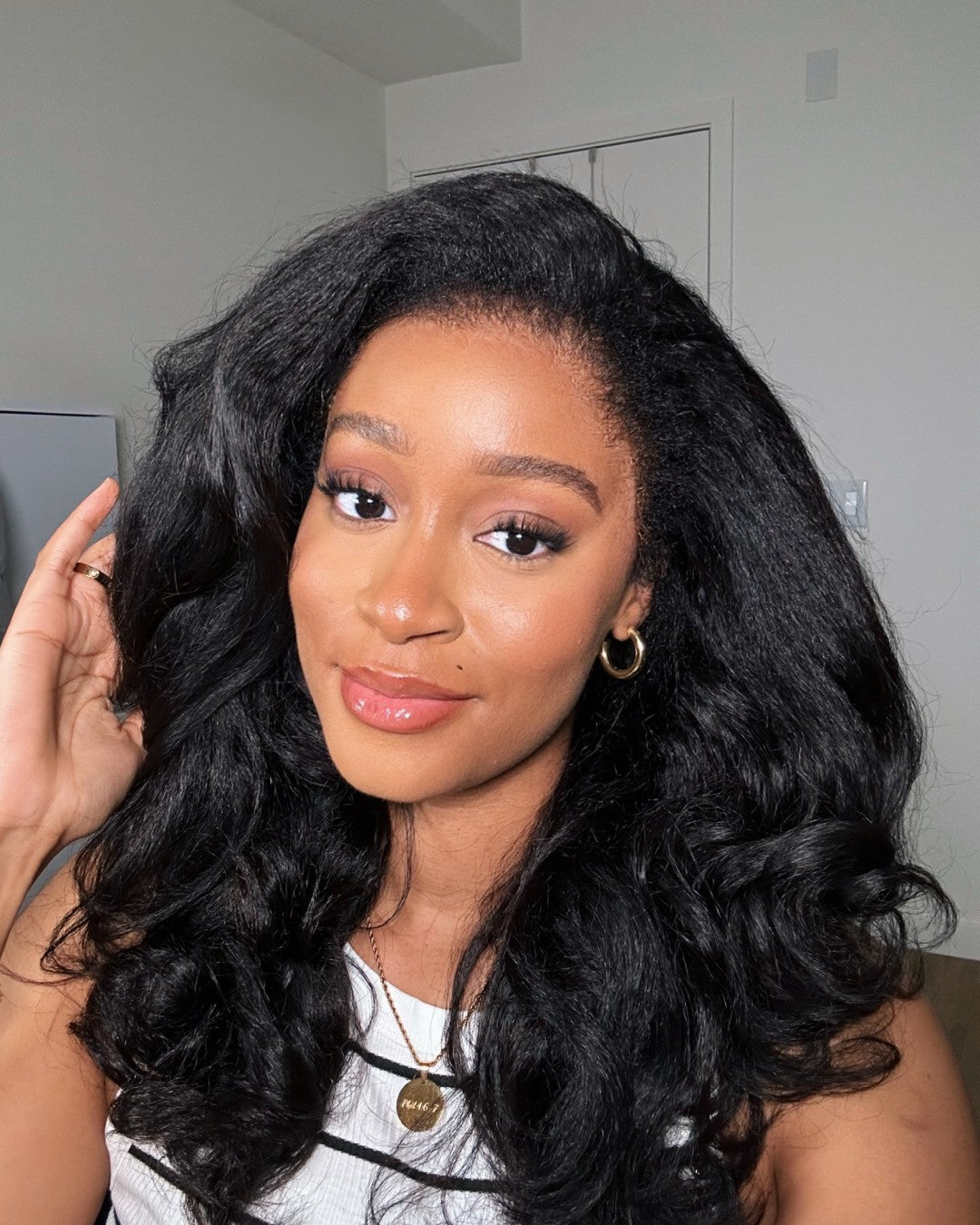 Black HD Lace Wig with Body Wave & Curly Edges – Amara-The Livary