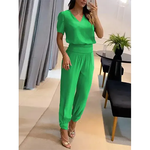 Trendy women's jumpsuit with short sleeves & wide legs – Alina-Light green-S-The Livary