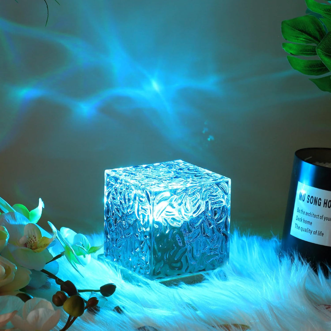 Noorderlicht Prisma Lamp - Borealis Cube-Medium-The Livary