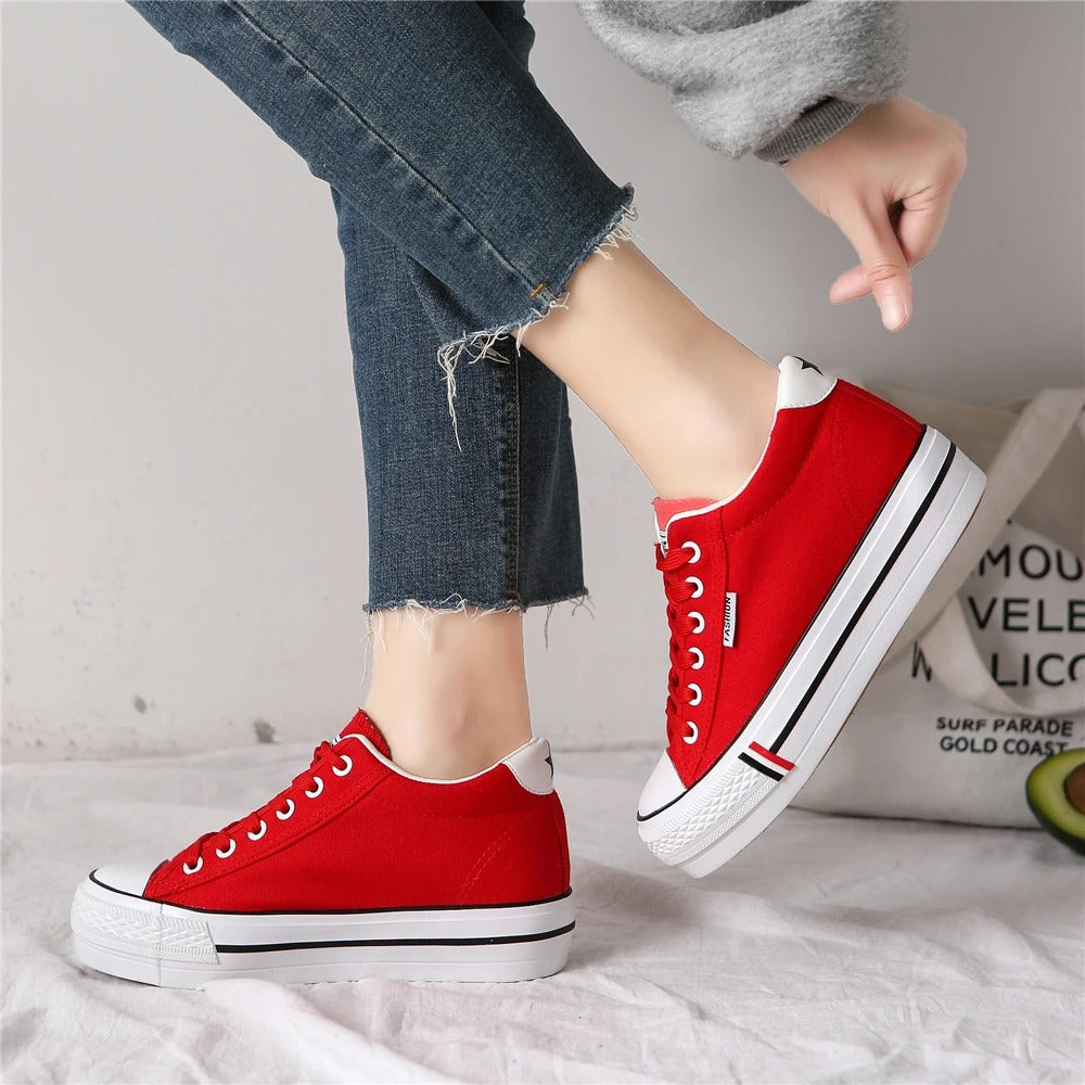 Stylish women's canvas sneakers with platform sole – Leonie-Dark blue-3-The Livary