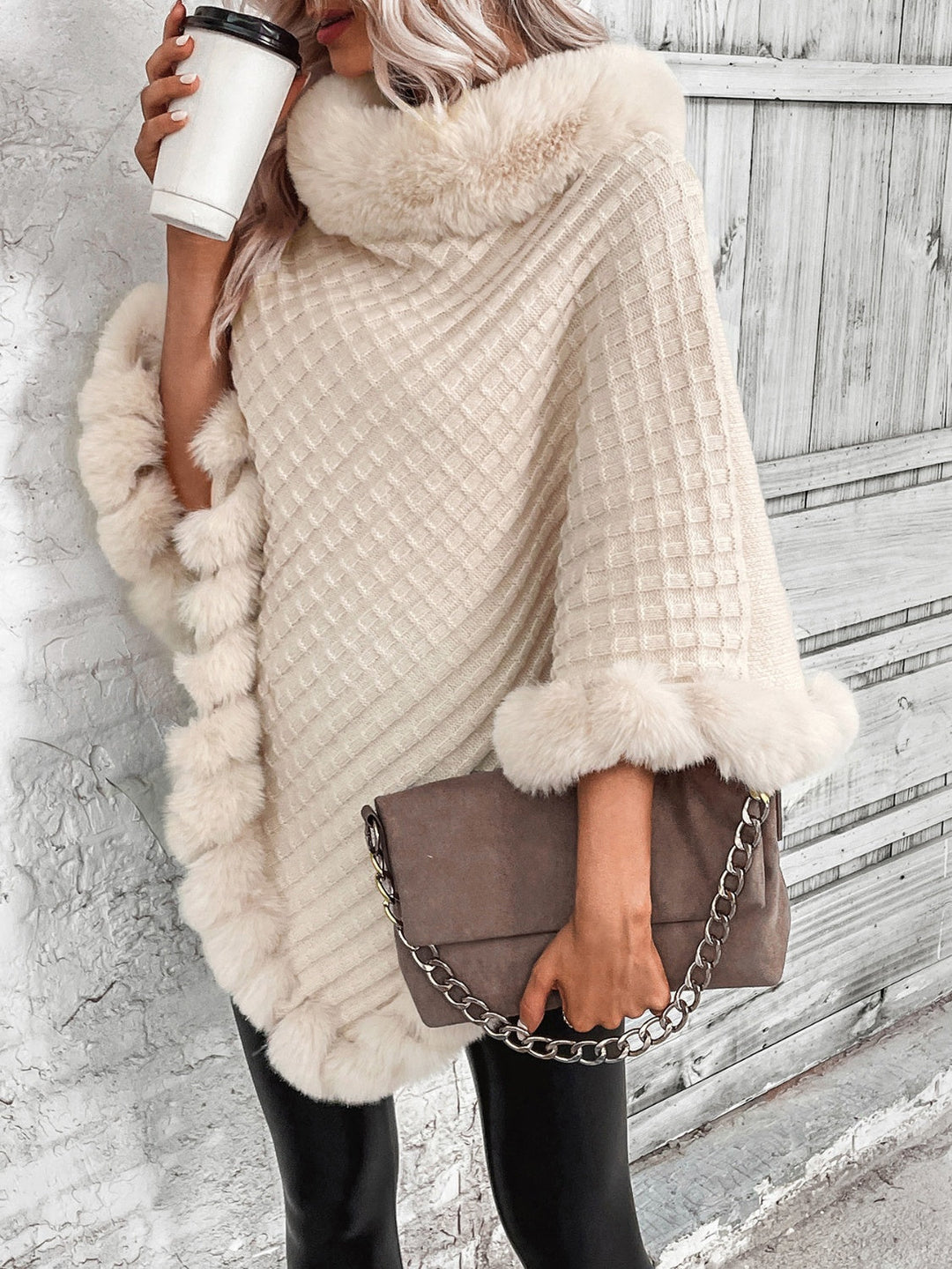 Comfortable Women's Winter Poncho - Aurora-S-The Livary
