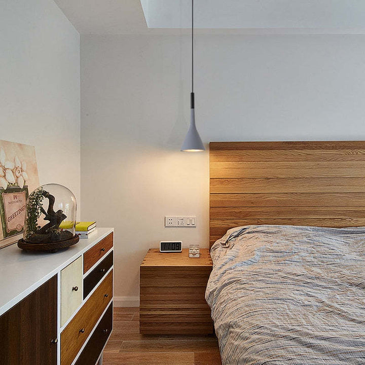 Modern Triangle Pendant Lamp - Trionda-Black-The Livary