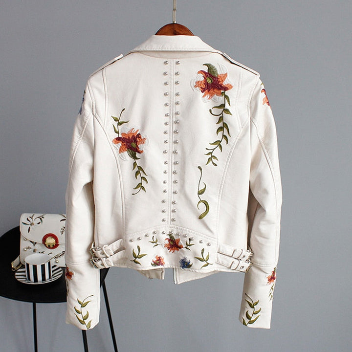 Short ladies' jacket made of faux leather with zip - Rona-White-S-The Livary