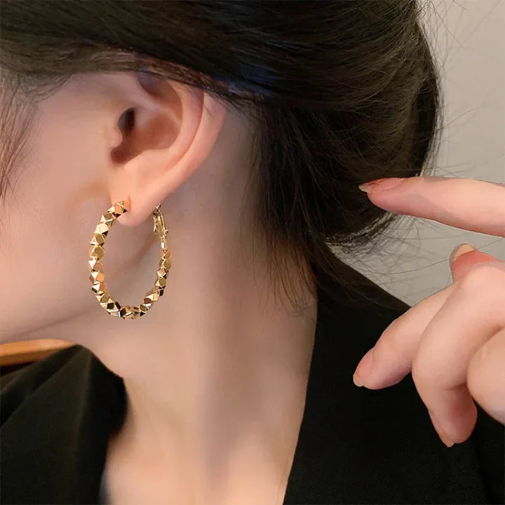 Basic Creoles - Nina-Gold-The Livary