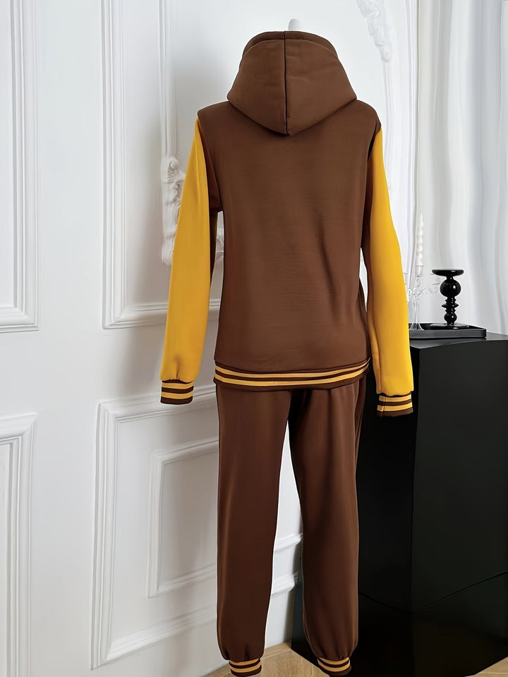 Comfortable and Trendy 2-Piece Tracksuit - Elara-S-The Livary