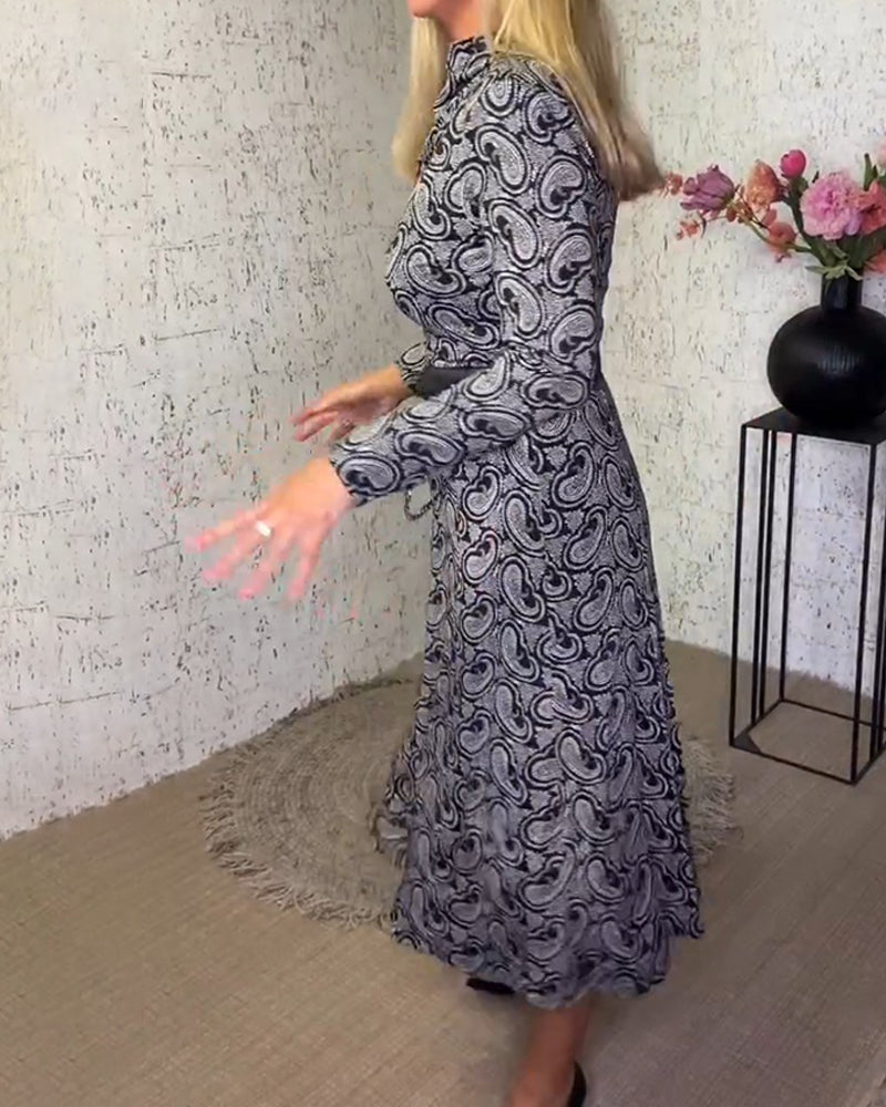 Stylish and Versatile Dress with Collar and Print - Iris-S-The Livary