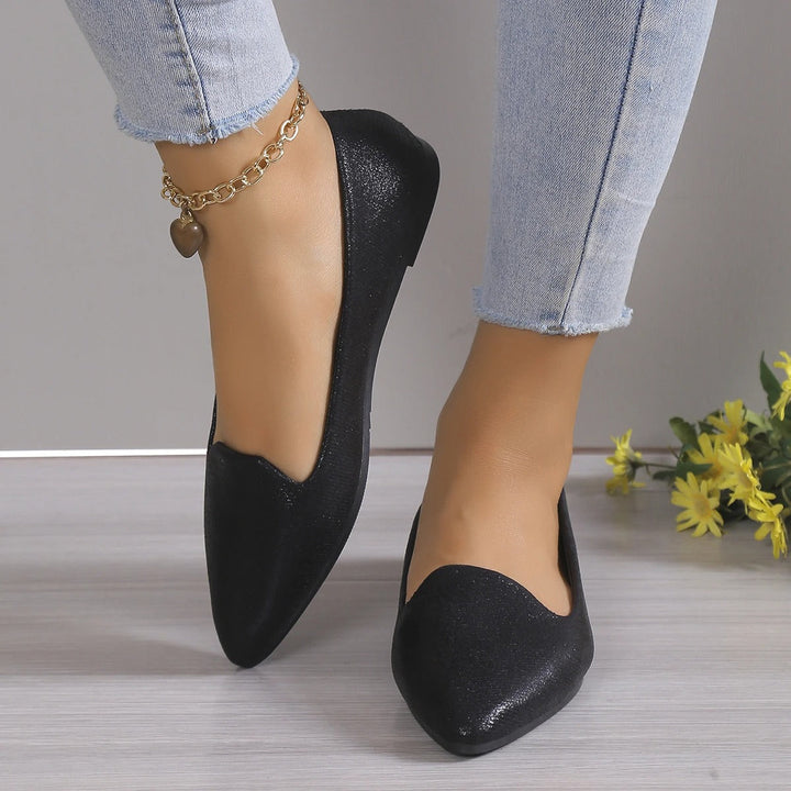 Elegant lace ballerinas with stretch - Vivienne-Black-3-The Livary