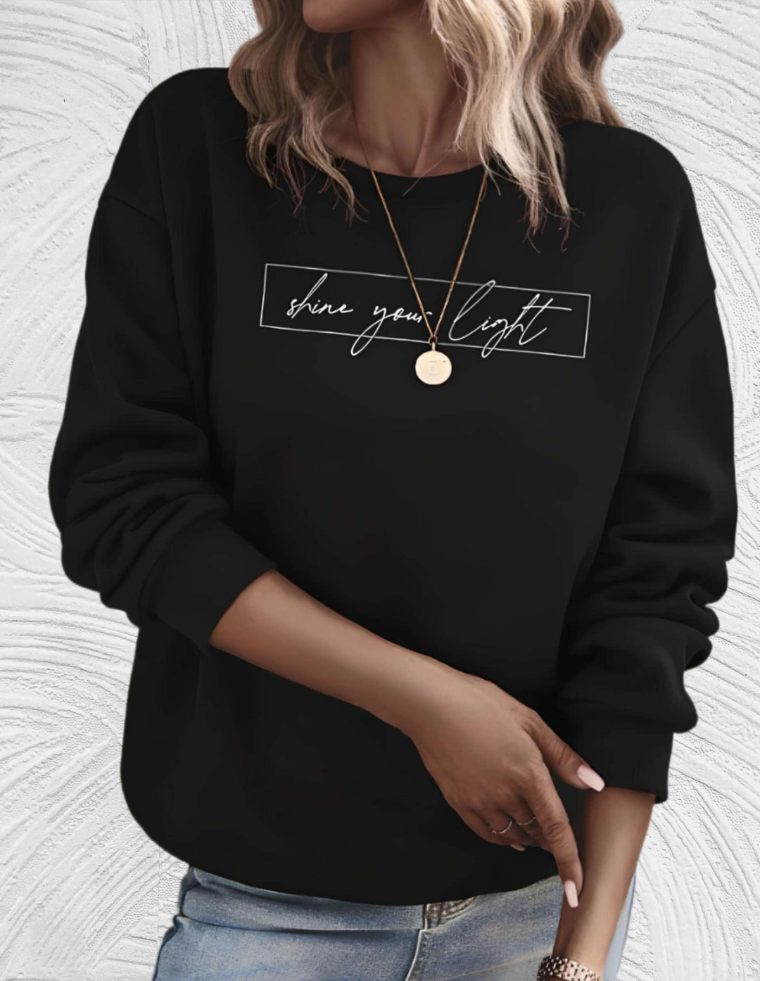 Oversized Women's Sweater with Round Neck - Luna