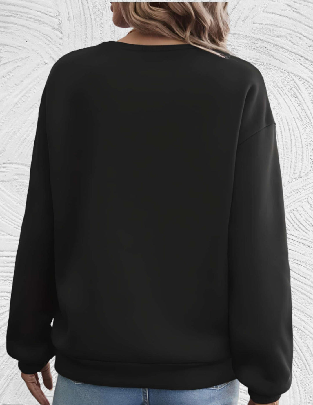 Oversized Women's Sweater with Round Neck - Luna