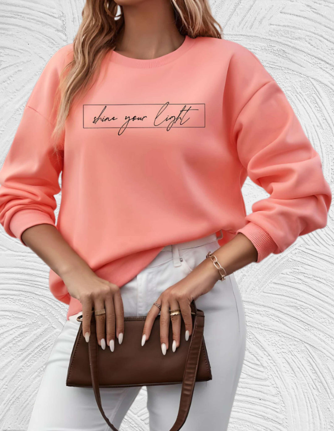 Oversized Women's Sweater with Round Neck - Luna