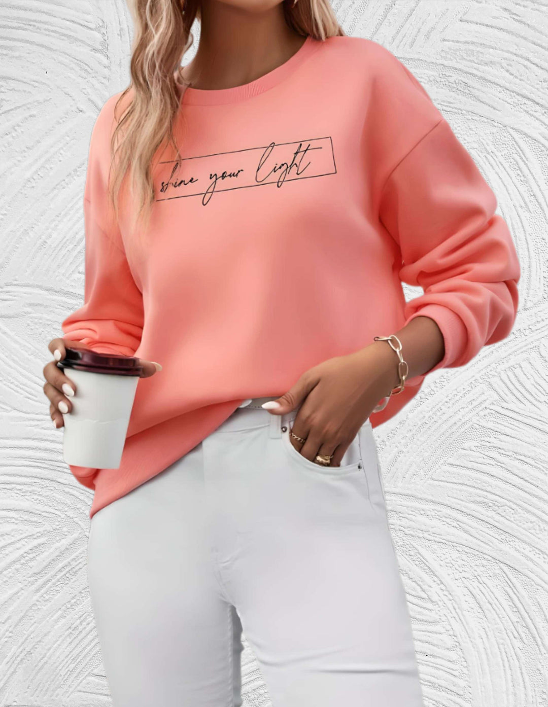 Oversized Women's Sweater with Round Neck - Luna