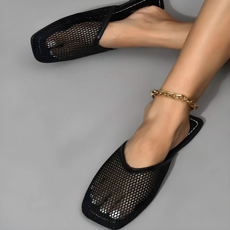 Women's mesh mules with closed toe - Odessa-Black-3-The Livary