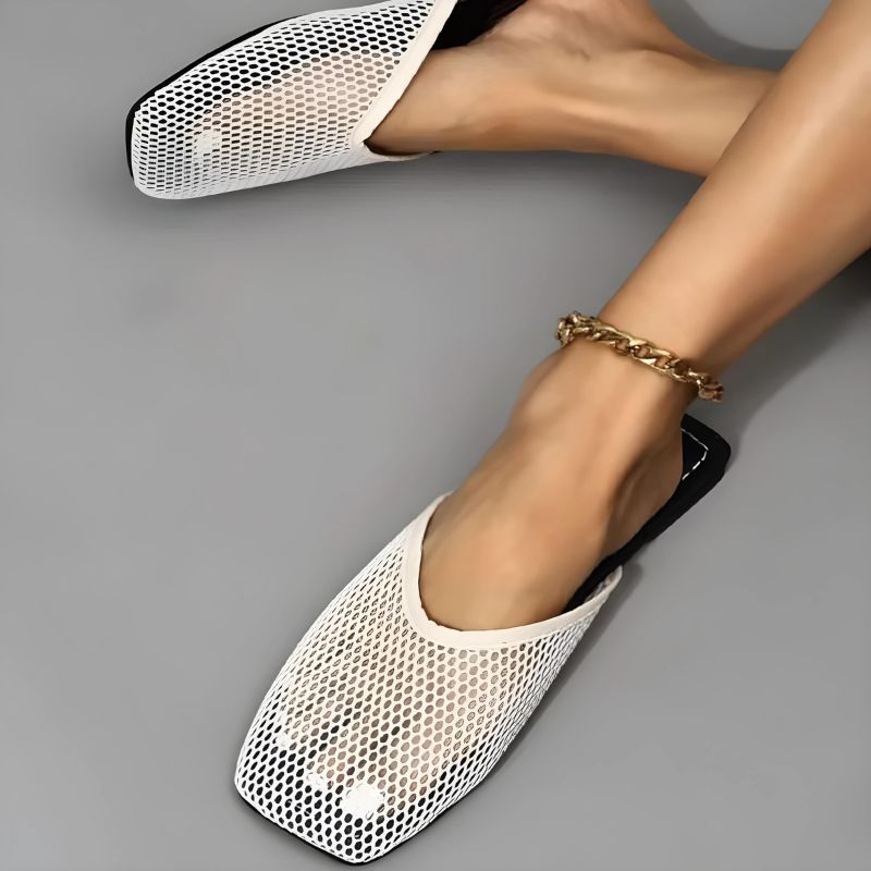 Women's mesh mules with closed toe - Odessa-Black-3-The Livary