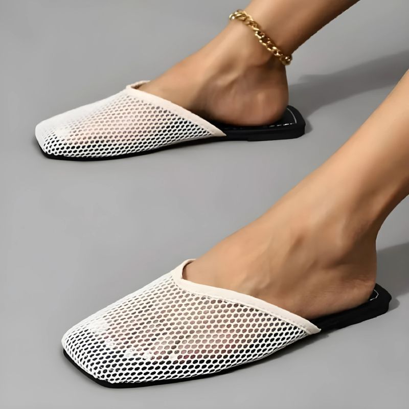 Women's mesh mules with closed toe - Odessa-Black-3-The Livary