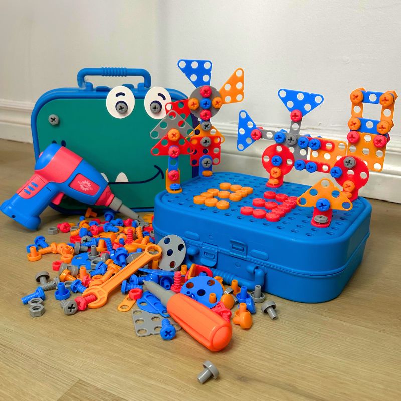 Portable Construction Box for Children - BuildiBox-The Livary