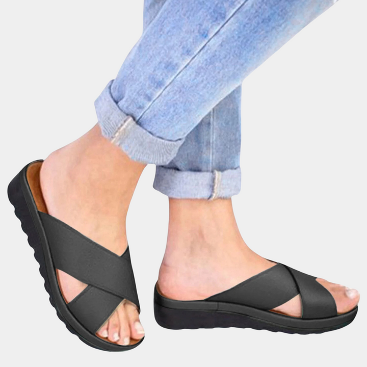 Comfortable Ladies' Sandals - Nova-Black-2.5-The Livary