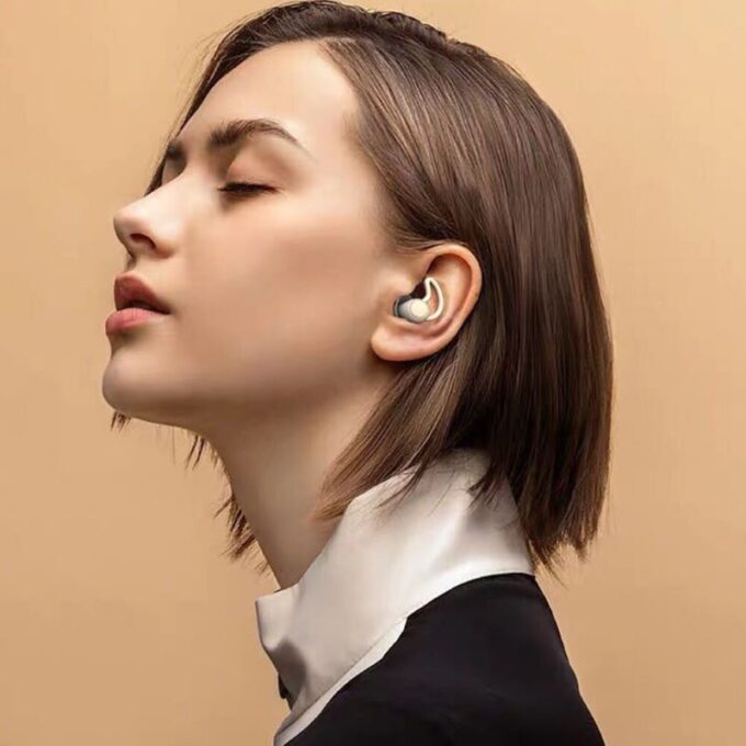 Soft Earplugs for Deep Sleep & Sound Reduction - Noctura-White-The Livary