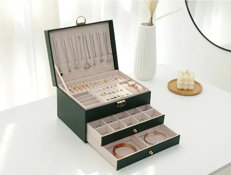 Jewellery box with multiple layers and velvet interior – Maeva-Dark green-The Livary