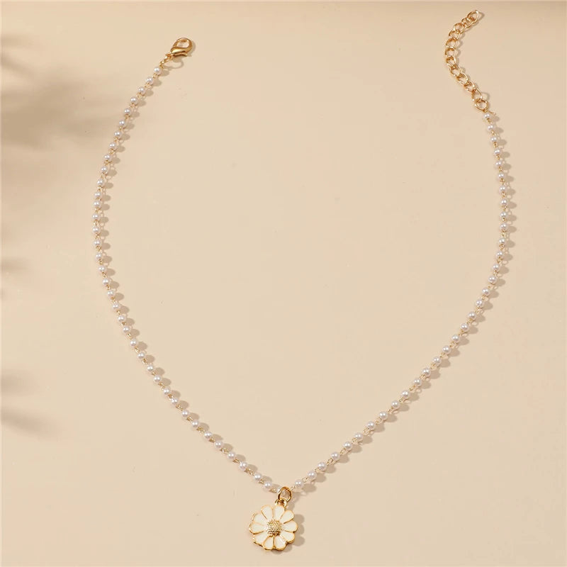 Daisy & Pearl Pendant Necklace for Women - Lara-The Livary