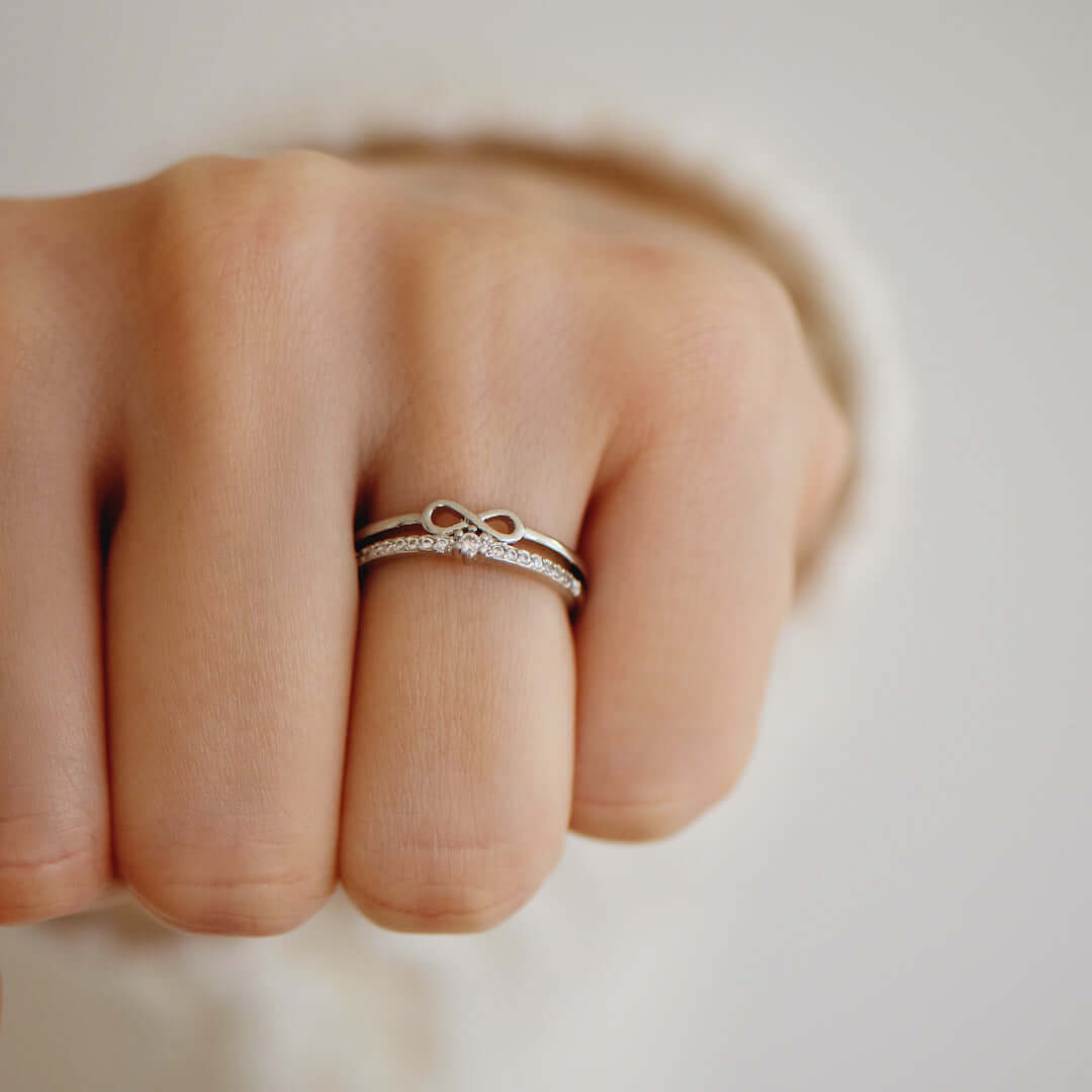 Infinite Love Ring - Amour-The Livary