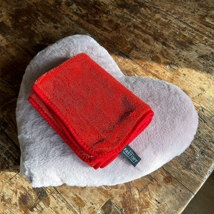 Super Absorbent Drying Cloth – DrySwift-Red-The Livary