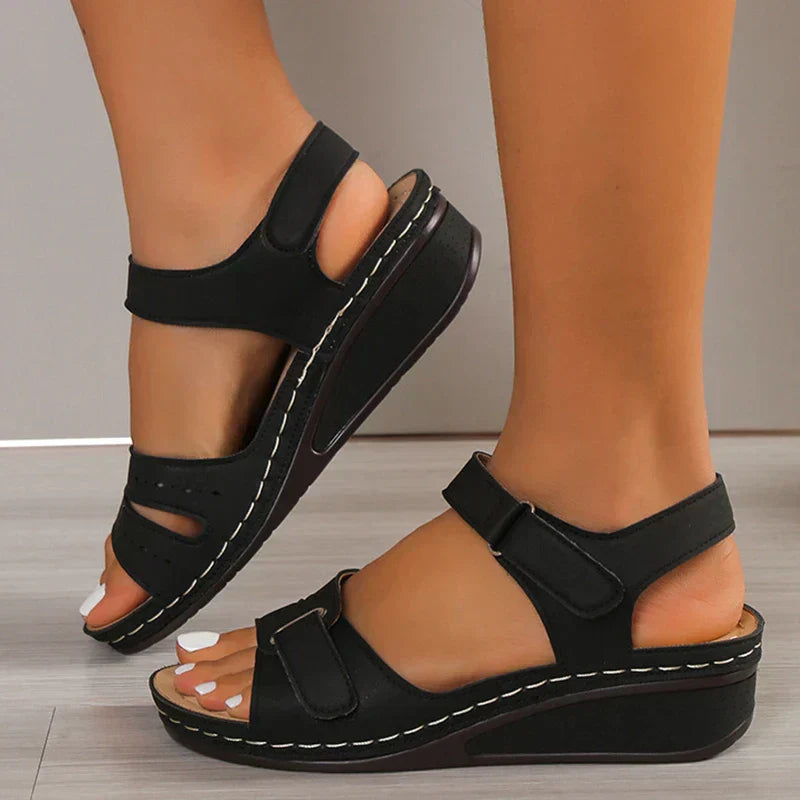 Orthopaedic comfort sandals for women – Vivienne-Black-2.5-The Livary