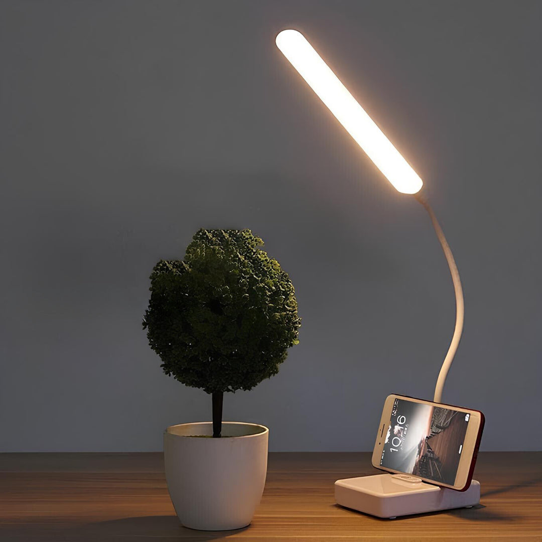 Flexible Desk Lamp - LumoFlex-Plug-The Livary