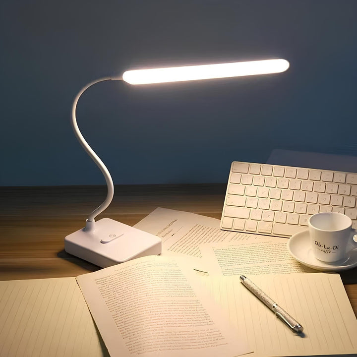 Flexible Desk Lamp - LumoFlex-Plug-The Livary