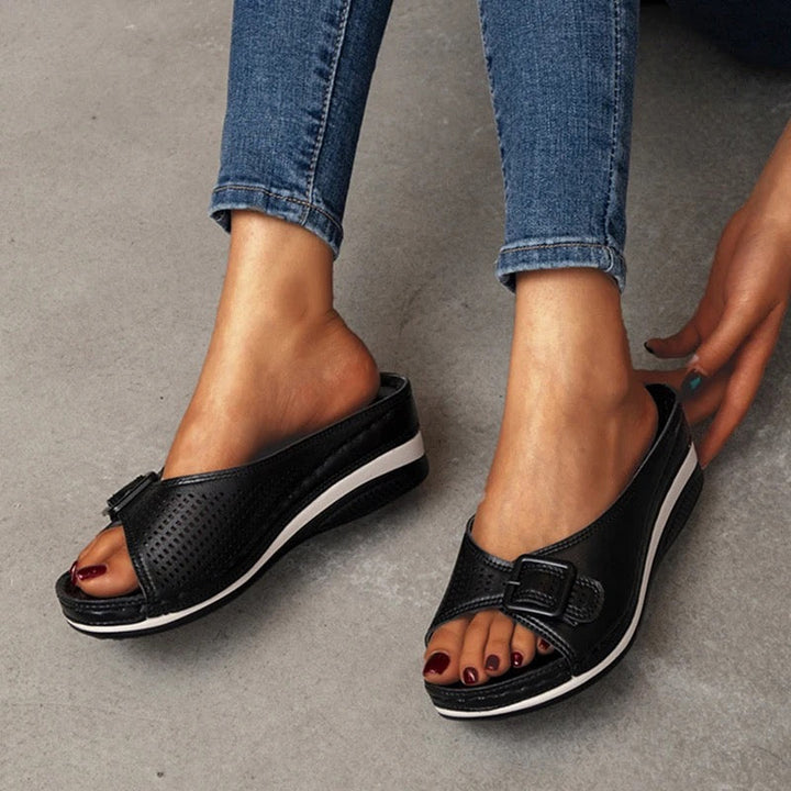 Orthopaedic comfort shoes for women - Lorena-Black-2.5-The Livary