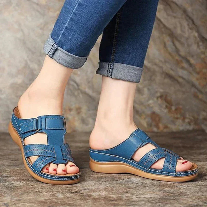Breathable women's sandals for everyday wear with orthopedic comfort – Leila-Blue-3-The Livary
