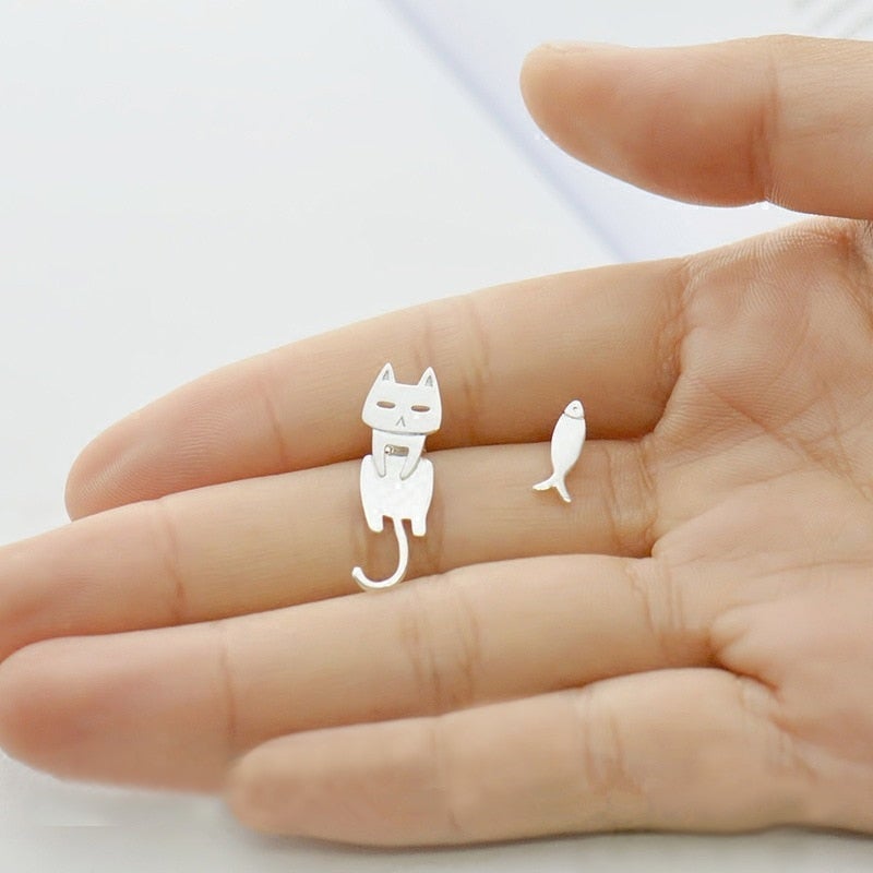Silver Climbing Cat Earrings - Luna-The Livary