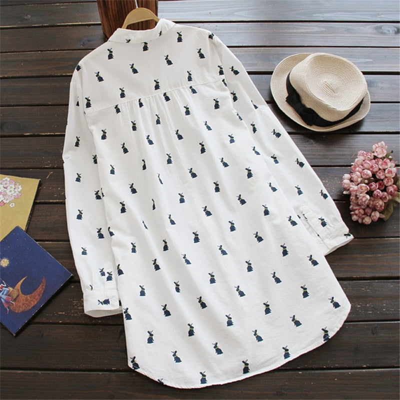 Playful shirt dress with rabbit print and lapel collar – Elina-S-The Livary