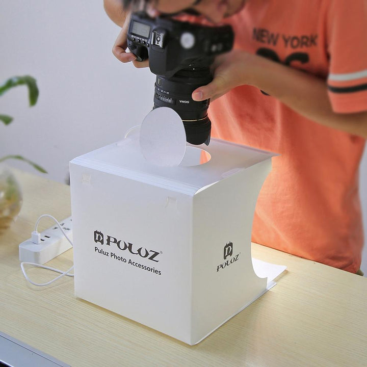 Portable Photo Studio with LED Lighting – LumiCube-The Livary