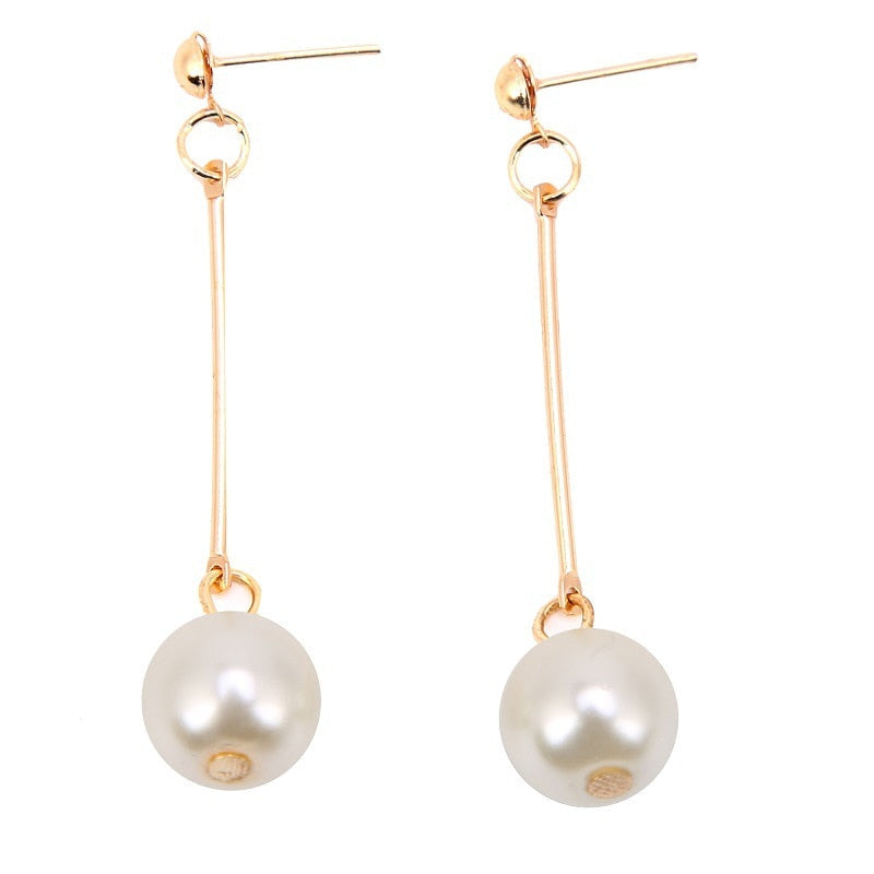 Pearl hoop earrings in Luxury Design - Selena-The Livary