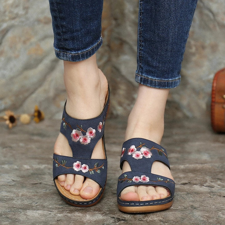 Orthopaedic flower sandals for women – Florina-Beige-2.5-The Livary