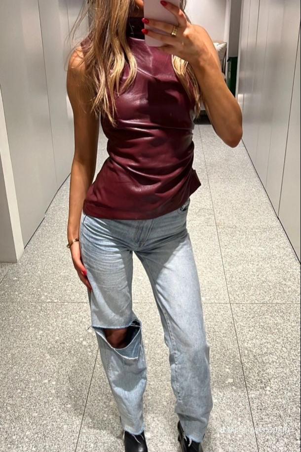 Ladies' sleeveless leather top in burgundy with a fitted silhouette – Nila-Bordeaux red-XS-The Livary