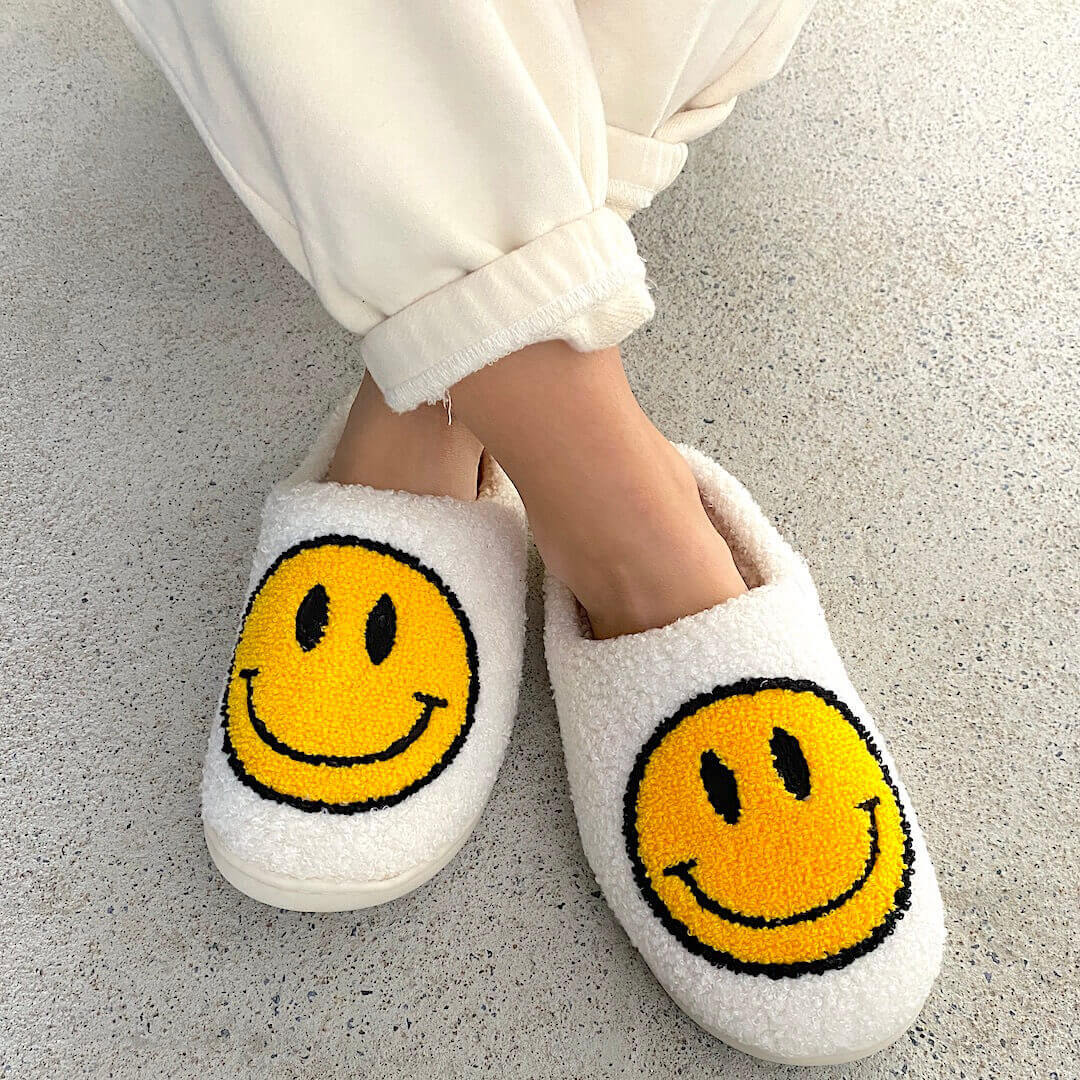 Ladies Slippers - CheerUp-White with yellow smiley-2.5-3.5-The Livary