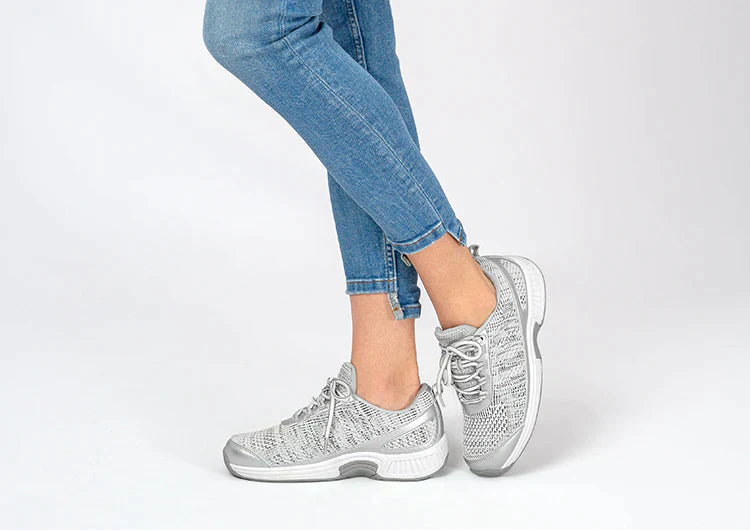 Ergonomic comfort shoes with orthopaedic support – Milena-Light grey-3-The Livary