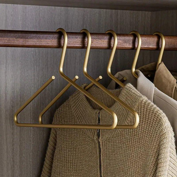 Luxury Anti-Slip Clothes Hangers - Closura-Gold-The Livary
