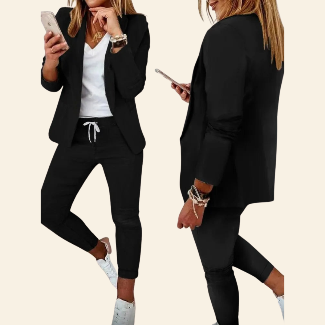 Pack with Style and Confidence - Aurora-Black-S-The Livary
