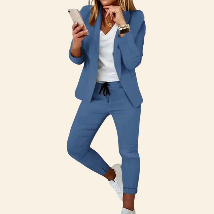Pack with Style and Confidence - Aurora-Blue-S-The Livary