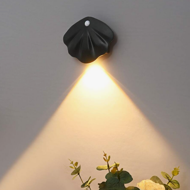 Smart Shell Motion Sensor Lamp - LumiMotion-Black-The Livary