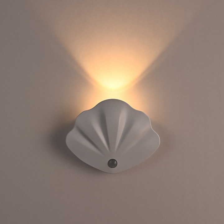 Smart Shell Motion Sensor Lamp - LumiMotion-White-The Livary