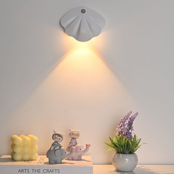 Smart Shell Motion Sensor Lamp - LumiMotion-White-The Livary